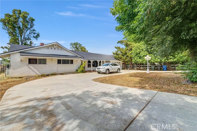 18295 Aguiro Street, Rowland Heights CA: https://media.crmls.org/medias/cec5e1ac-2cfe-4e73-8cdd-19f3f94bb8f2.jpg