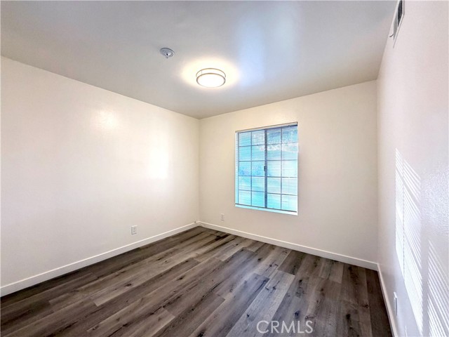 Detail Gallery Image 4 of 12 For 402 N Curtis Ave a,  Alhambra,  CA 91801 - 2 Beds | 1/1 Baths