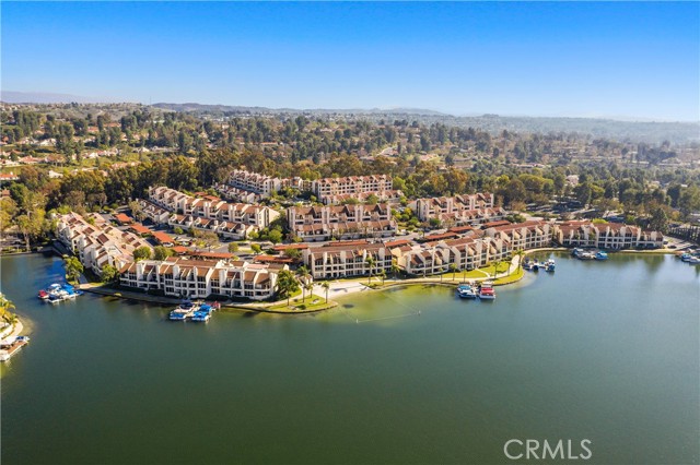 Detail Gallery Image 2 of 18 For 27879 Chipiona #52,  Mission Viejo,  CA 92692 - 2 Beds | 2 Baths