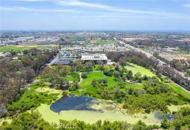 17131 Pinehurst Lane, Huntington Beach CA: https://media.crmls.org/medias/cec76e8a-4f0e-428f-985f-7af10ea4d617.jpg
