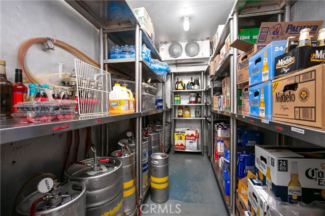 2162 E Palmdale Boulevard, Palmdale CA: https://media.crmls.org/medias/cec79d9d-71d5-46f0-8331-cde2e0446427.jpg