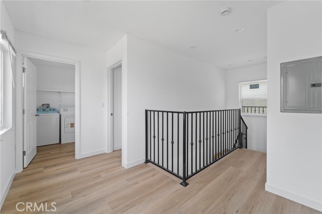 18656 Runnymede Street, Reseda CA: https://media.crmls.org/medias/cec8adb8-e231-44cf-a8f5-a293080b9ac6.jpg