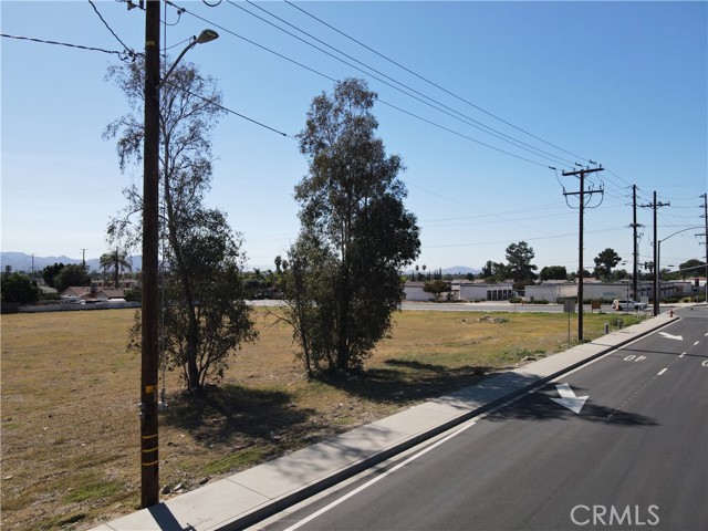 6909 Victoria Avenue, Highland, California 92346, ,Commercial Lease,For Rent,6909 Victoria Avenue,CRIV23197613