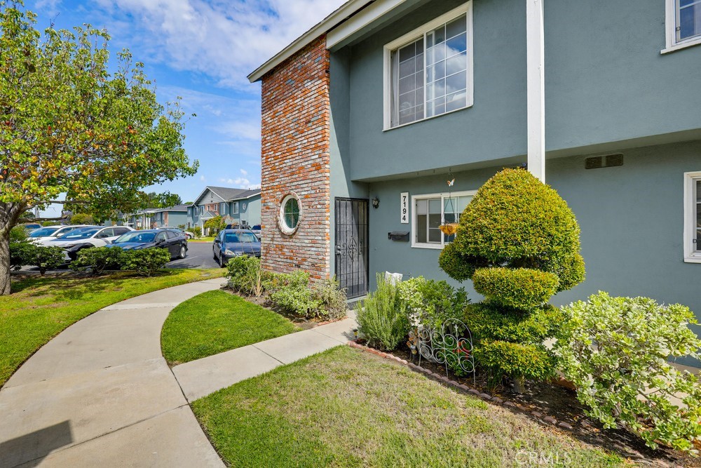 7194 Santa Isabel