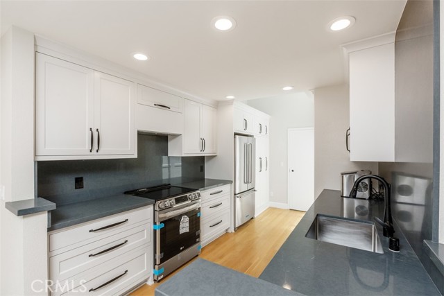 7641 Rainswept Lane, San Diego, California 92119, 3 Bedrooms Bedrooms, ,3 BathroomsBathrooms,Residential,For Sale,Rainswept Lane,ND24116259