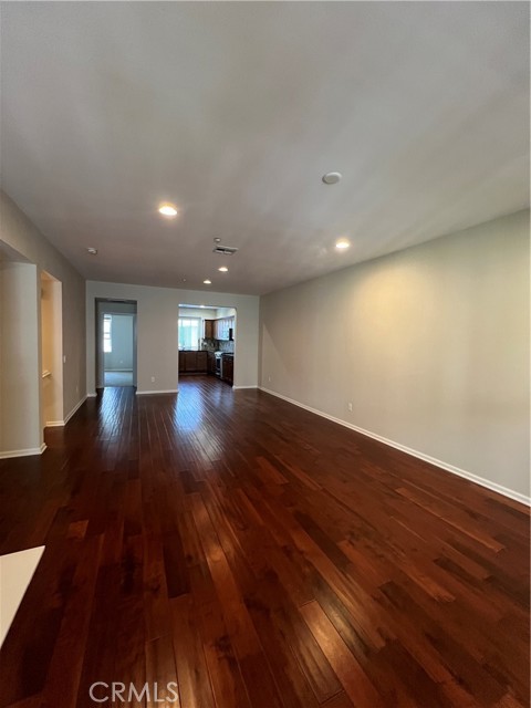 Detail Gallery Image 13 of 29 For 2303 Jefferson St #1210,  Torrance,  CA 90501 - 3 Beds | 3 Baths