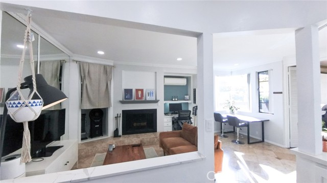 Detail Gallery Image 5 of 40 For 2575 E 19th St #17,  Signal Hill,  CA 90755 - 1 Beds | 1 Baths