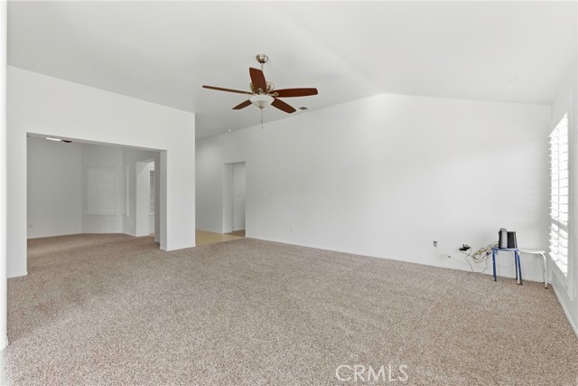 Detail Gallery Image 8 of 32 For 2306 Viso Way, Bakersfield,  CA 93313 - 3 Beds | 2 Baths