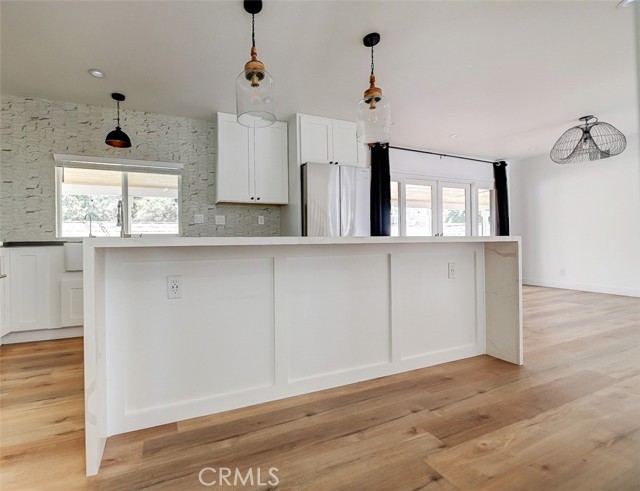 Detail Gallery Image 13 of 53 For 380 Mira Loma Pl, Costa Mesa,  CA 92627 - 4 Beds | 3 Baths