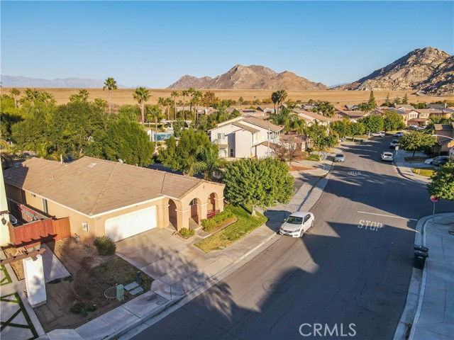 Detail Gallery Image 4 of 20 For 1506 Palma Bonita Ln, Perris,  CA 92571 - 3 Beds | 2 Baths