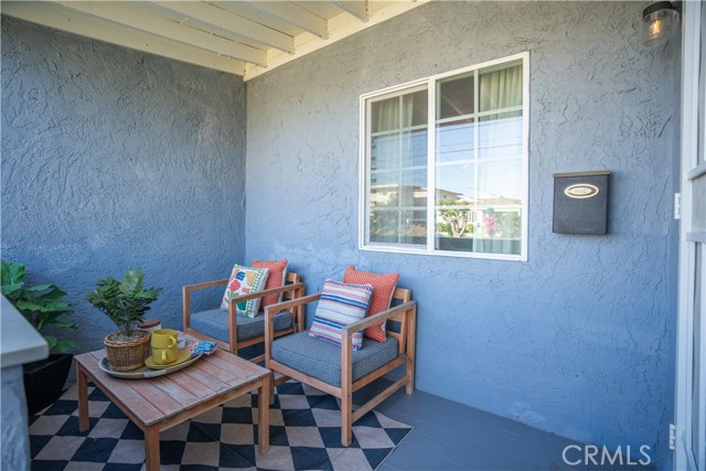 11835 Gale Ave, Hawthorne CA: https://media.crmls.org/medias/cecdc734-119c-410b-a6b9-aaea5867a807.jpg