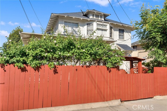 227 N Avenue 57, Los Angeles CA: https://media.crmls.org/medias/cece250f-3374-40ee-8523-840223f1df3f.jpg