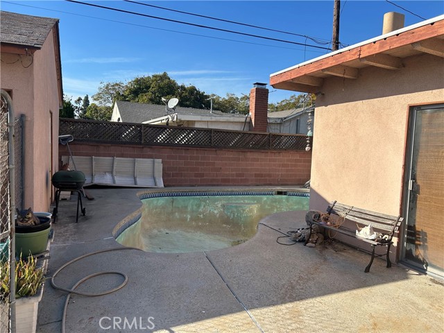 Detail Gallery Image 11 of 27 For 3513 Shipway, Long Beach,  CA 90808 - 3 Beds | 2 Baths