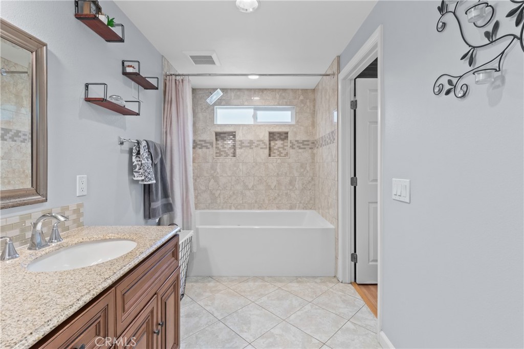 MLS #SR25215256 image #26