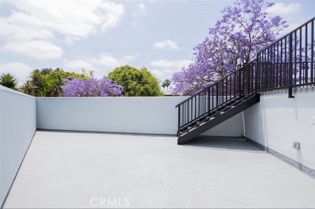 Detail Gallery Image 20 of 24 For 1346 N Stanley Ave #1,  Los Angeles,  CA 90046 - 4 Beds | 4/1 Baths