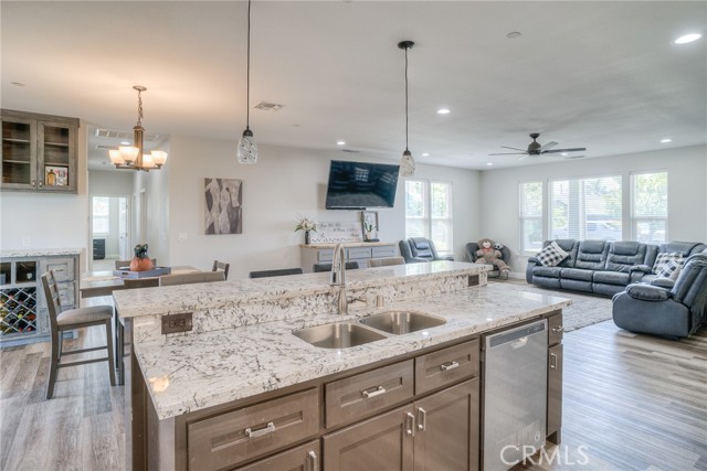 Detail Gallery Image 15 of 46 For 6 Patrick Ct, Oroville,  CA 95965 - 3 Beds | 2 Baths