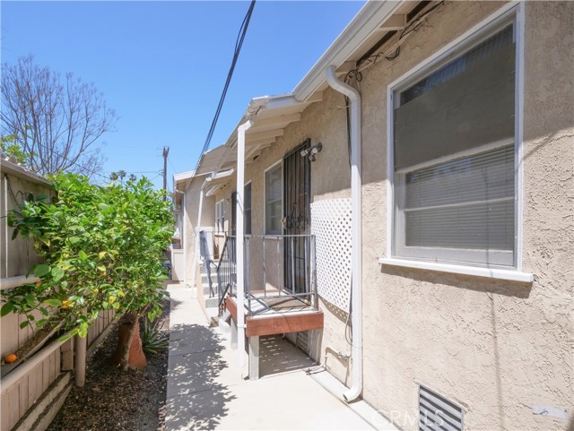 Detail Gallery Image 6 of 11 For 1136 W 10th St, San Pedro,  CA 90731 - – Beds | – Baths