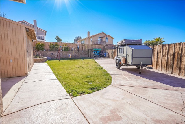 Detail Gallery Image 27 of 32 For 12206 San Ysidro St., Victorville,  CA 92392 - 4 Beds | 3 Baths