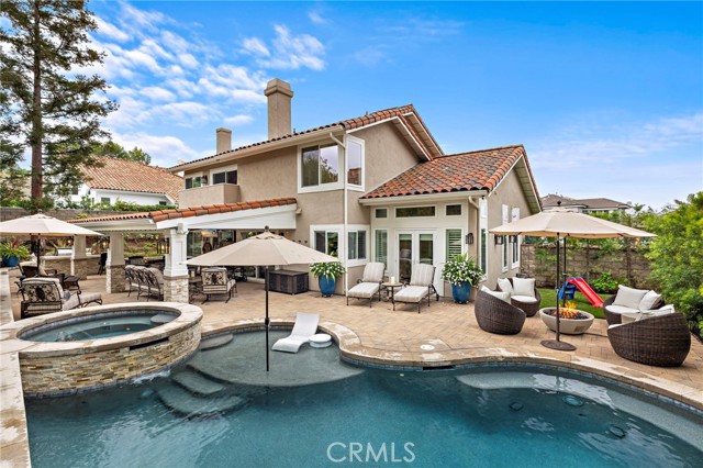 22202 Crystal Pond