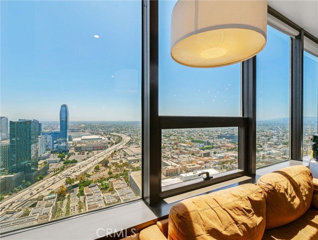 Detail Gallery Image 16 of 49 For 1100 Wilshire Bld #2911,  Los Angeles,  CA 90017 - 2 Beds | 1 Baths