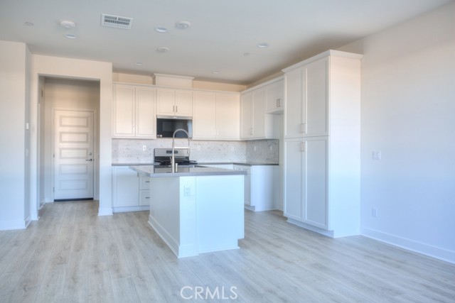 Detail Gallery Image 22 of 44 For 4076 E Lily Paseo #112,  Ontario,  CA 91761 - 3 Beds | 2/1 Baths