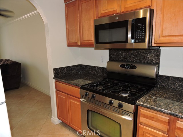 1295 N Kraemer Boulevard, Placentia CA: https://media.crmls.org/medias/ced2c95d-07b4-4472-b0a7-d2a85c76da58.jpg