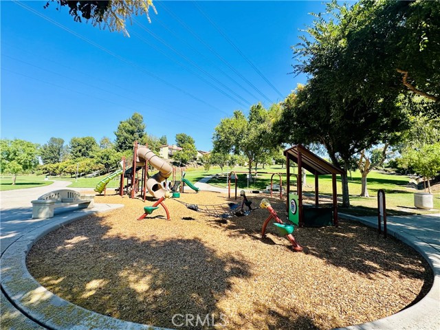 Detail Gallery Image 49 of 61 For 25601 Indian Hill Ln #H,  Laguna Hills,  CA 92653 - 2 Beds | 2 Baths