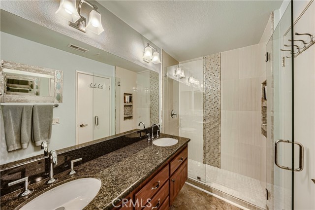 Ced36981 E517 4f3d 906b 56988cfa1496