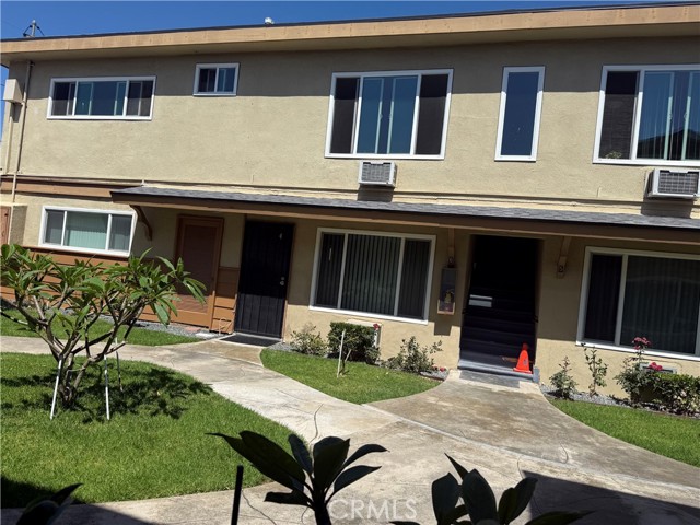 3523 W Del Monte Drive, Anaheim CA: https://media.crmls.org/medias/ced3af5e-ffec-400a-849c-57b0c0e12993.jpg