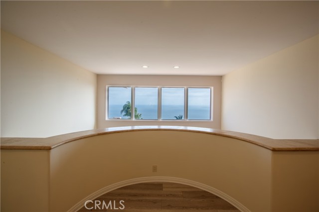3355 Palo Vista Drive, Rancho Palos Verdes CA: https://media.crmls.org/medias/ced44967-d5ba-4041-9f29-e396c9cdd078.jpg