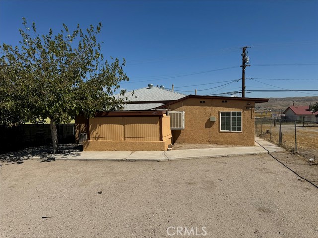 Detail Gallery Image 1 of 15 For 609 E Fredricks St, Barstow,  CA 92311 - – Beds | – Baths