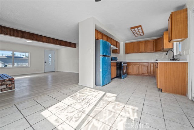 Detail Gallery Image 10 of 33 For 1148 E Virginia, Barstow,  CA 92311 - 3 Beds | 2 Baths