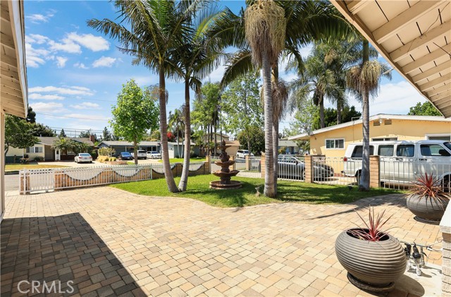 2279 W Falmouth Avenue, Anaheim CA: https://media.crmls.org/medias/ced4dc6c-637e-4282-85ca-625e586ef4ec.jpg