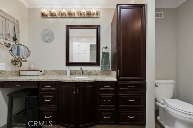 Detail Gallery Image 14 of 27 For 3039 Country Ln, Simi Valley,  CA 93063 - 5 Beds | 4 Baths