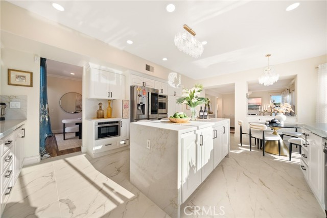 15 Pebble Beach, Coto de Caza CA: https://media.crmls.org/medias/ced6370f-c382-41c1-85b9-abb93512b289.jpg