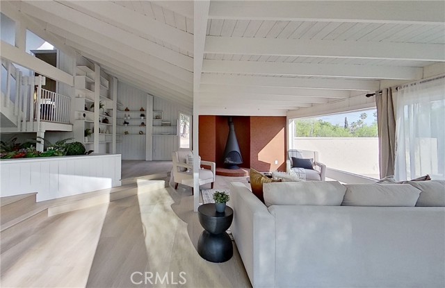 Image 10 of 19 For 2390 Prenda