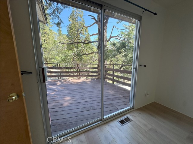 Detail Gallery Image 28 of 51 For 1928 Wilderness Rd, Running Springs,  CA 92382 - 4 Beds | 2 Baths