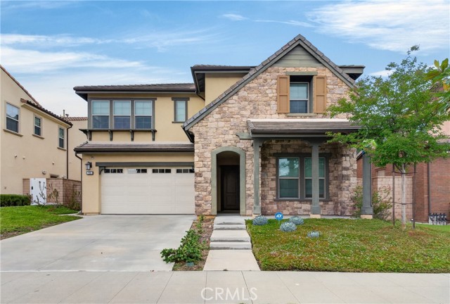 755 E Orange Blossom