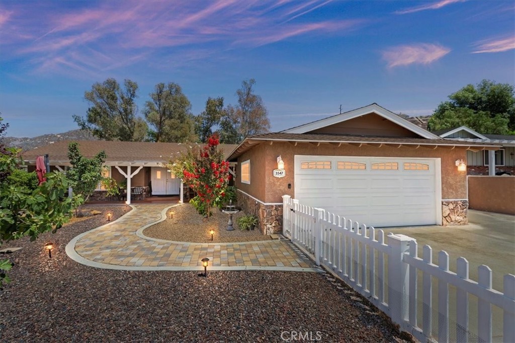 3547 Southfork Drive