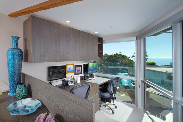 Detail Gallery Image 13 of 43 For 2680 Victoria Dr, Laguna Beach,  CA 92651 - 3 Beds | 3/1 Baths