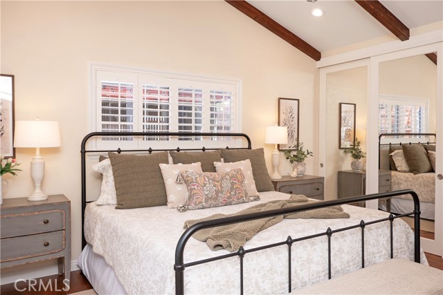 Image 33 of 75 For 2372 Shadow Hill Drive