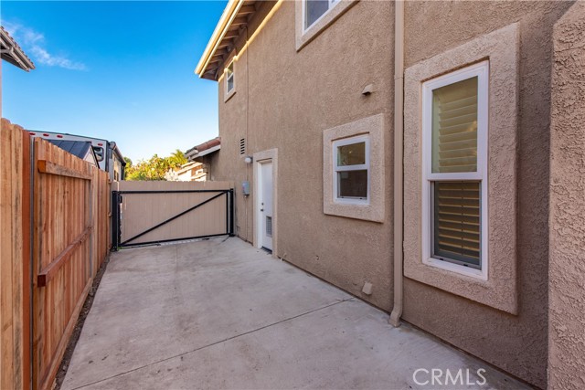 Detail Gallery Image 38 of 45 For 1394 La Culebra Cir, Camarillo,  CA 93012 - 4 Beds | 2/1 Baths