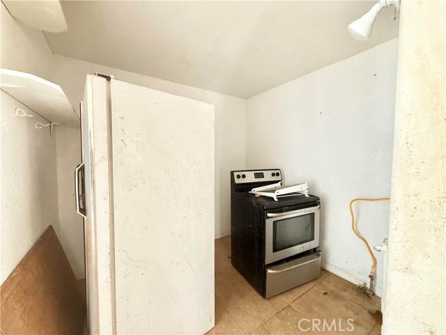 Detail Gallery Image 8 of 10 For 13331 Aster St, Trona,  CA 93562 - 3 Beds | 1 Baths