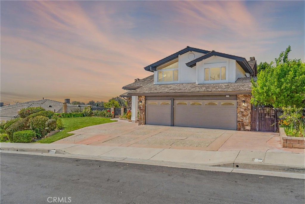 2223 E Vista Mesa Way