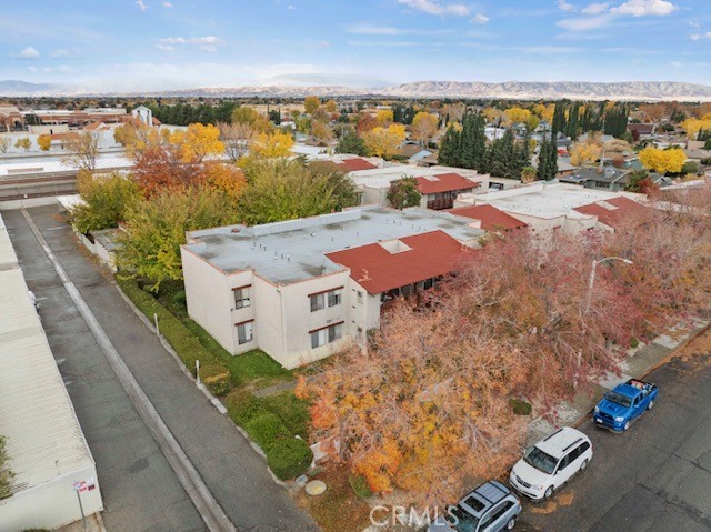 Detail Gallery Image 33 of 34 For 2040 W Avenue J13 #3,  Lancaster,  CA 93536 - 3 Beds | 2 Baths