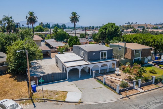 Detail Gallery Image 2 of 56 For 25515 26th St, San Bernardino,  CA 92404 - 4 Beds | 1/1 Baths