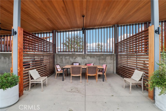 Detail Gallery Image 29 of 36 For 27230 Red Willow Ct, Valencia,  CA 91381 - 3 Beds | 2/1 Baths
