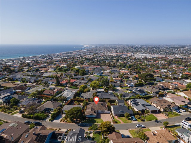 Detail Gallery Image 37 of 47 For 425 Calle De Castellana, Redondo Beach,  CA 90277 - 4 Beds | 2/1 Baths