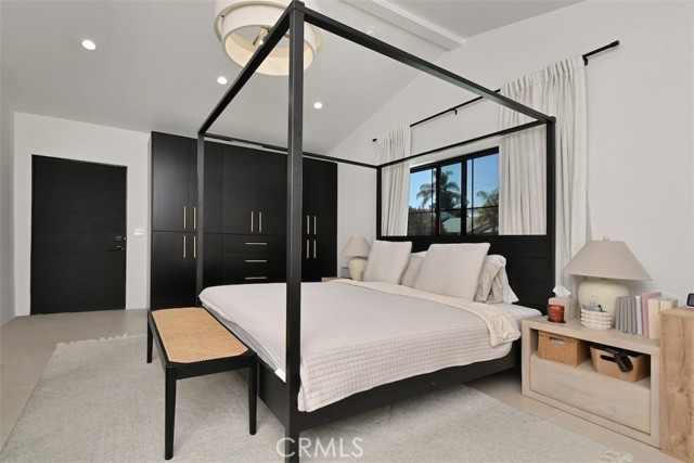 4 Bed Home for Sale in Valley Village, California