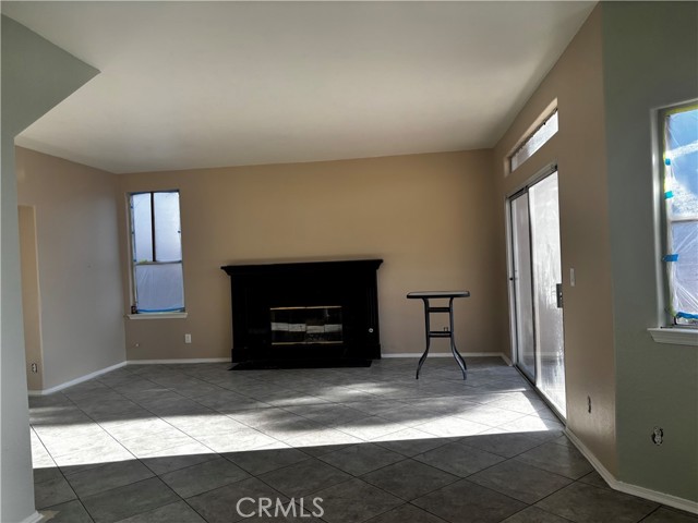 Detail Gallery Image 9 of 15 For 44559 Aspen St, Lancaster,  CA 93535 - 4 Beds | 4 Baths